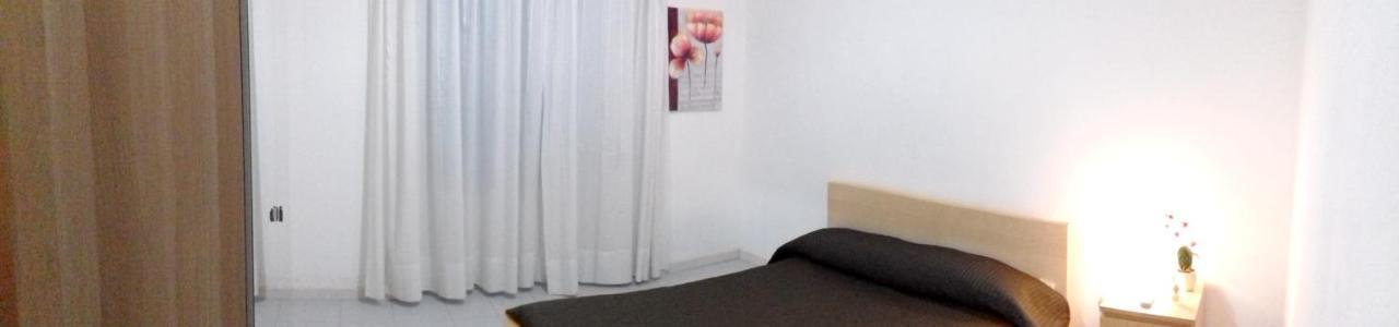 2 Bedrooms Appartement At Pescara 300 M Away From The Beach With Balcony And Wifi Kültér fotó